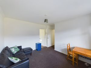 living room - click for photo gallery